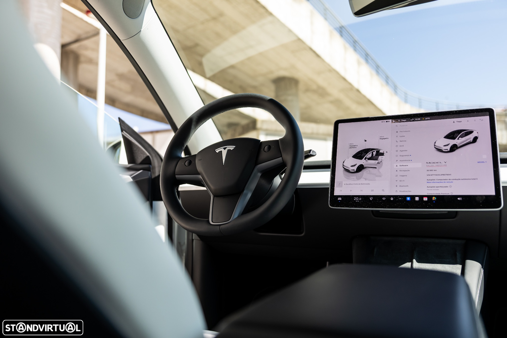 Tesla Model Y Performance Dual Motor AWD - 15