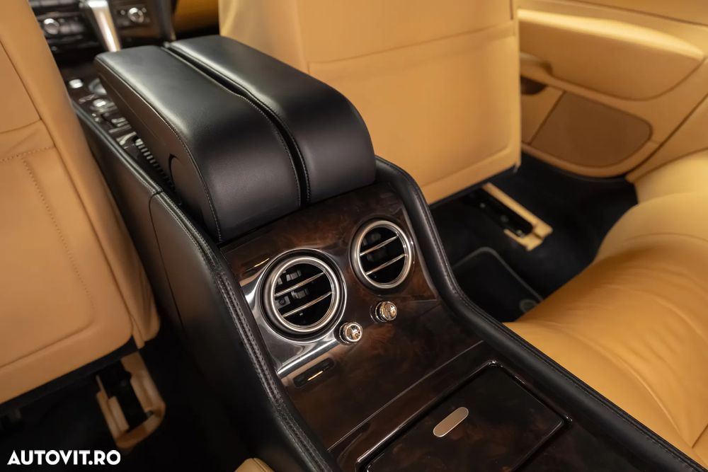 Bentley Continental Standard - 27