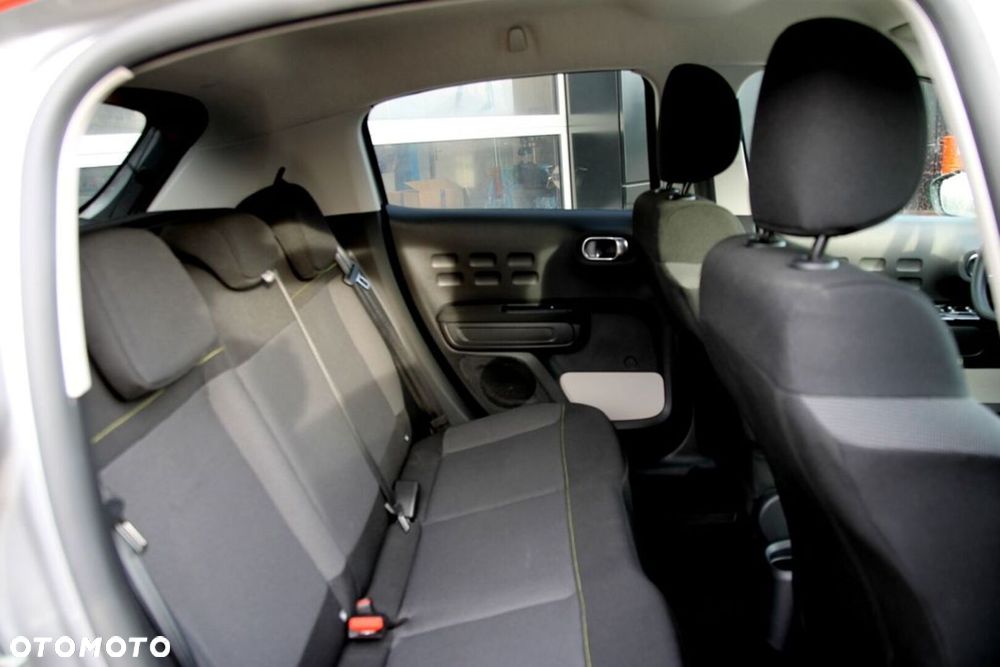 Citroën C3 1.2 PureTech Shine EAT6 - 25