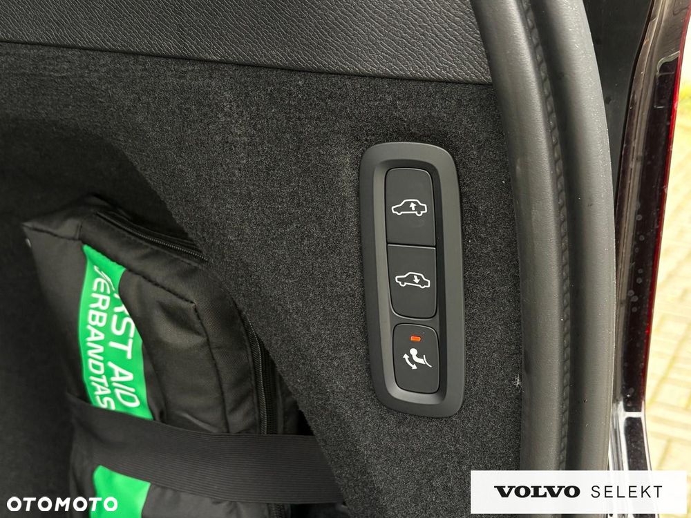 Volvo XC 90 - 12
