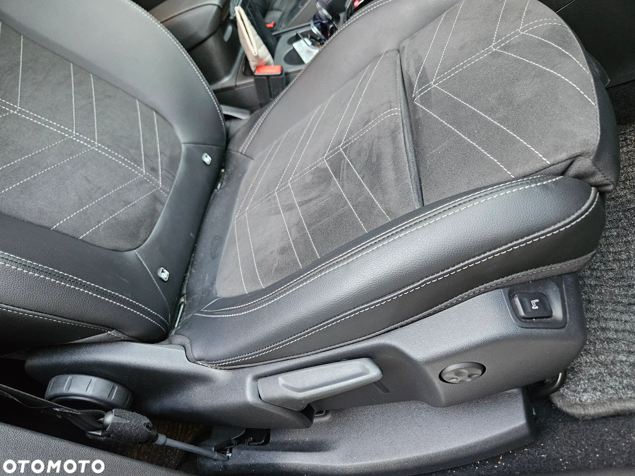 Opel Grandland 1.5 CDTI Ultimate S&S - 20