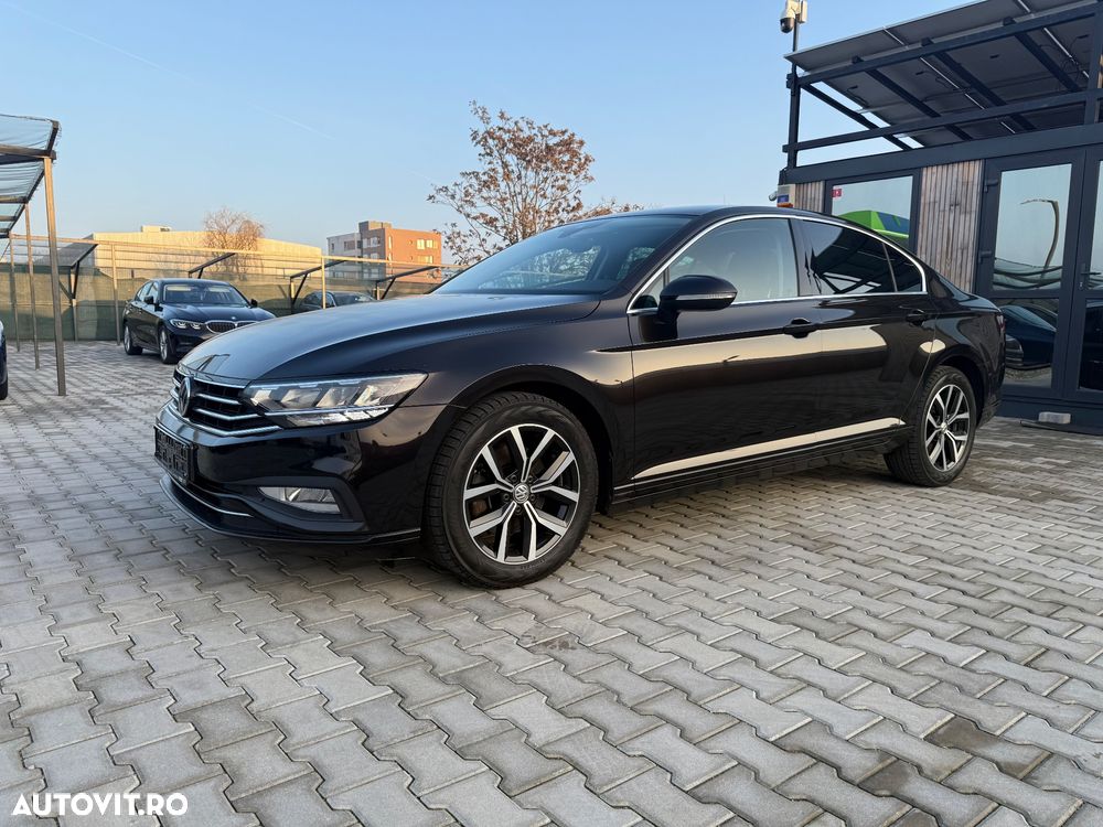 Volkswagen Passat 2.0 TDI SCR DSG Business - 1