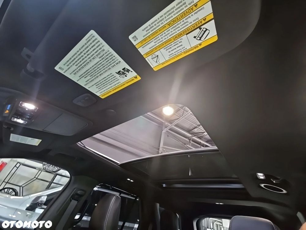 Ford Explorer ver-3-0-ecoboost-phev-4wd-st--line - 8
