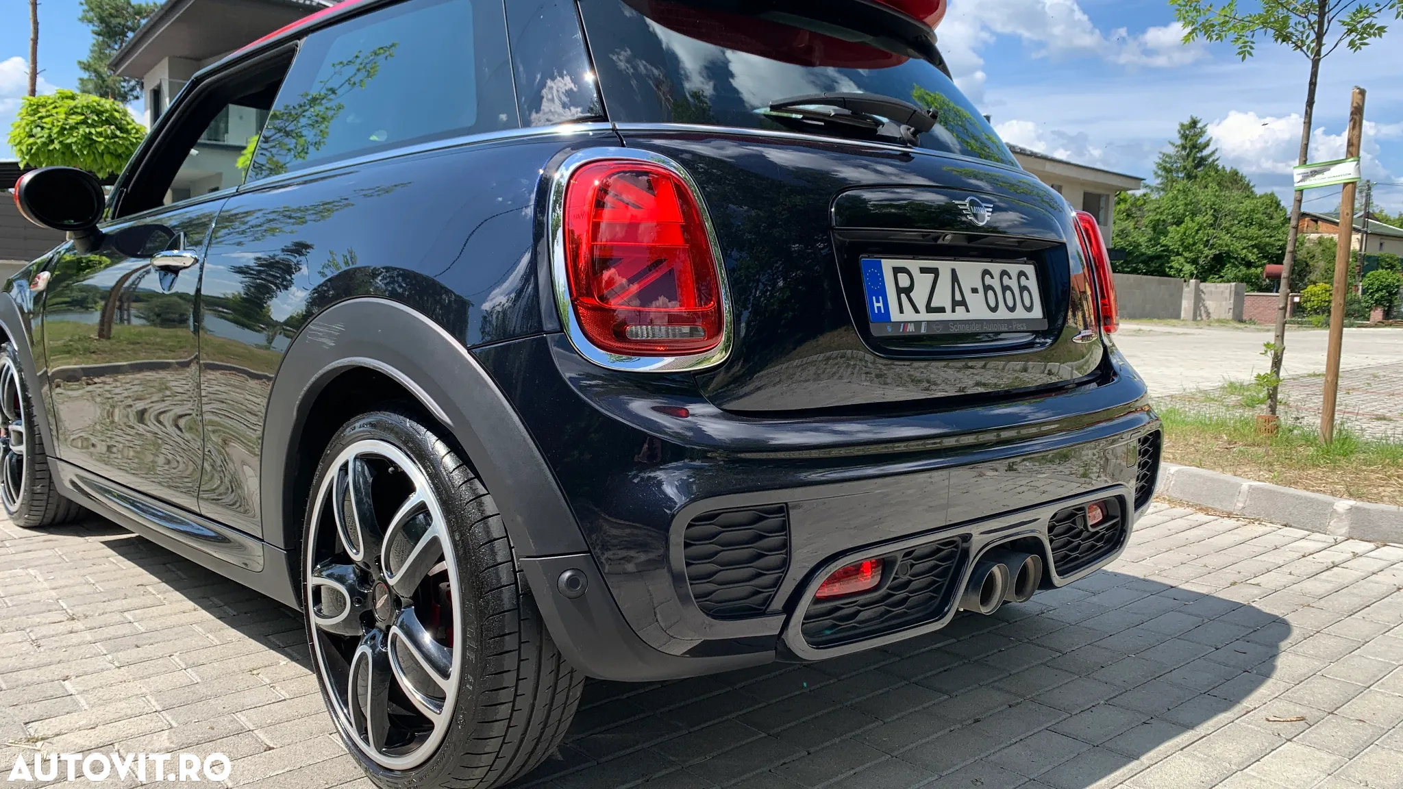 Mini John Cooper Works - 15