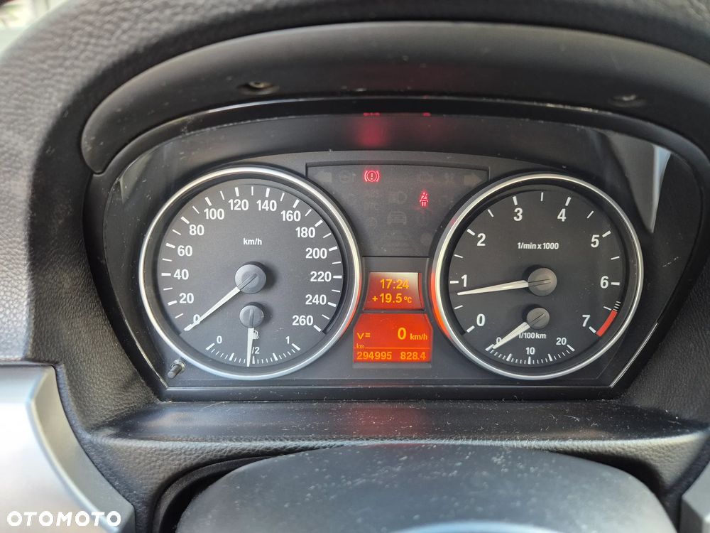 BMW Seria 3 - 22