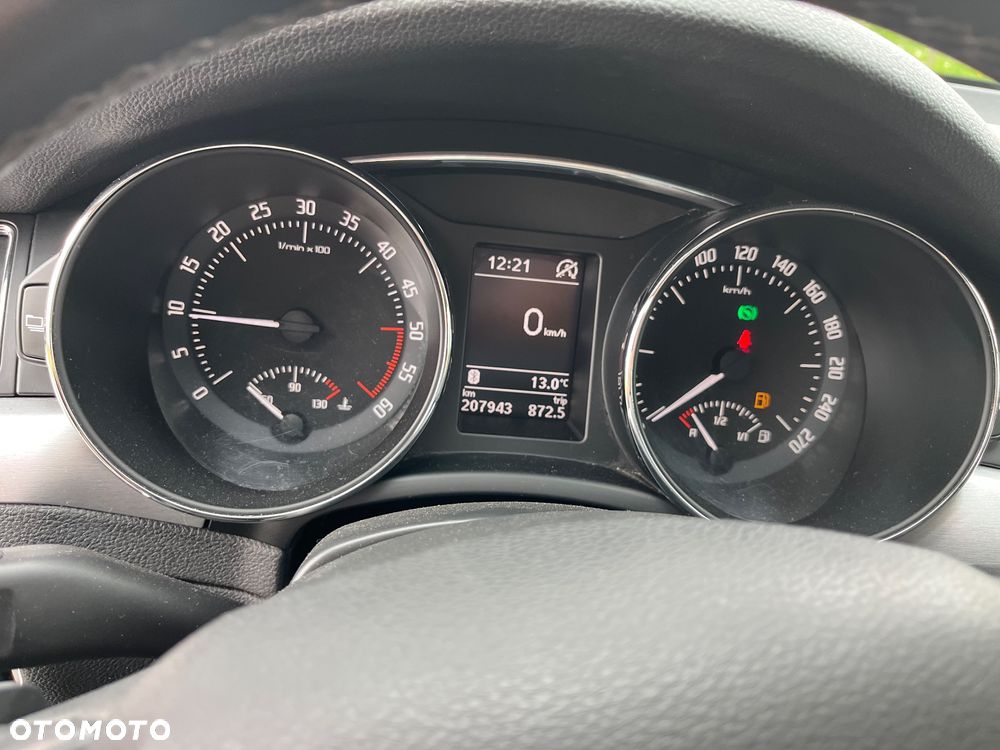 Skoda Superb 2.0 TDI Green tec DSG Ambition - 11
