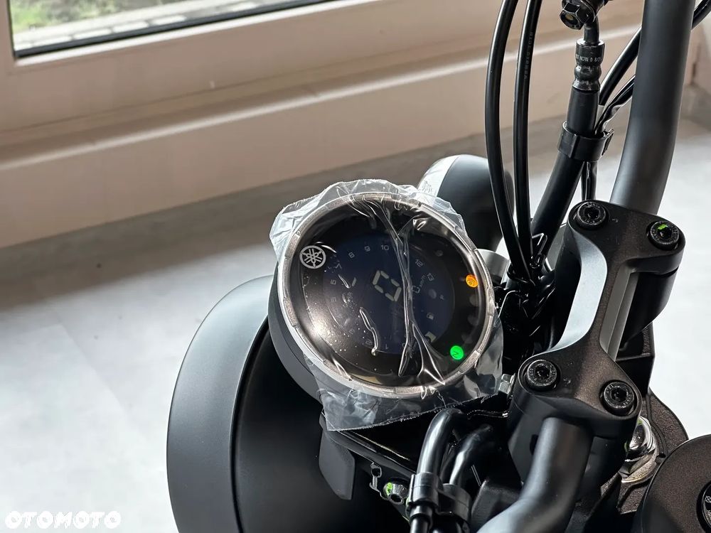 Yamaha XSR - 7