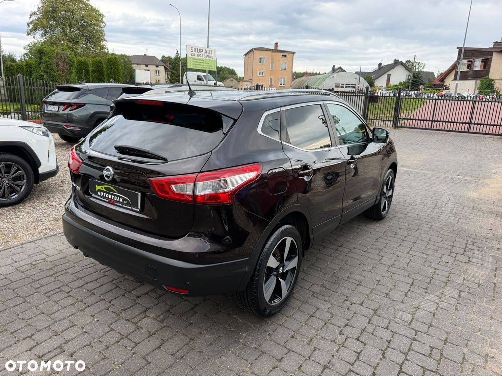 Nissan Qashqai 1.2 DIG-T N-Connecta - 34