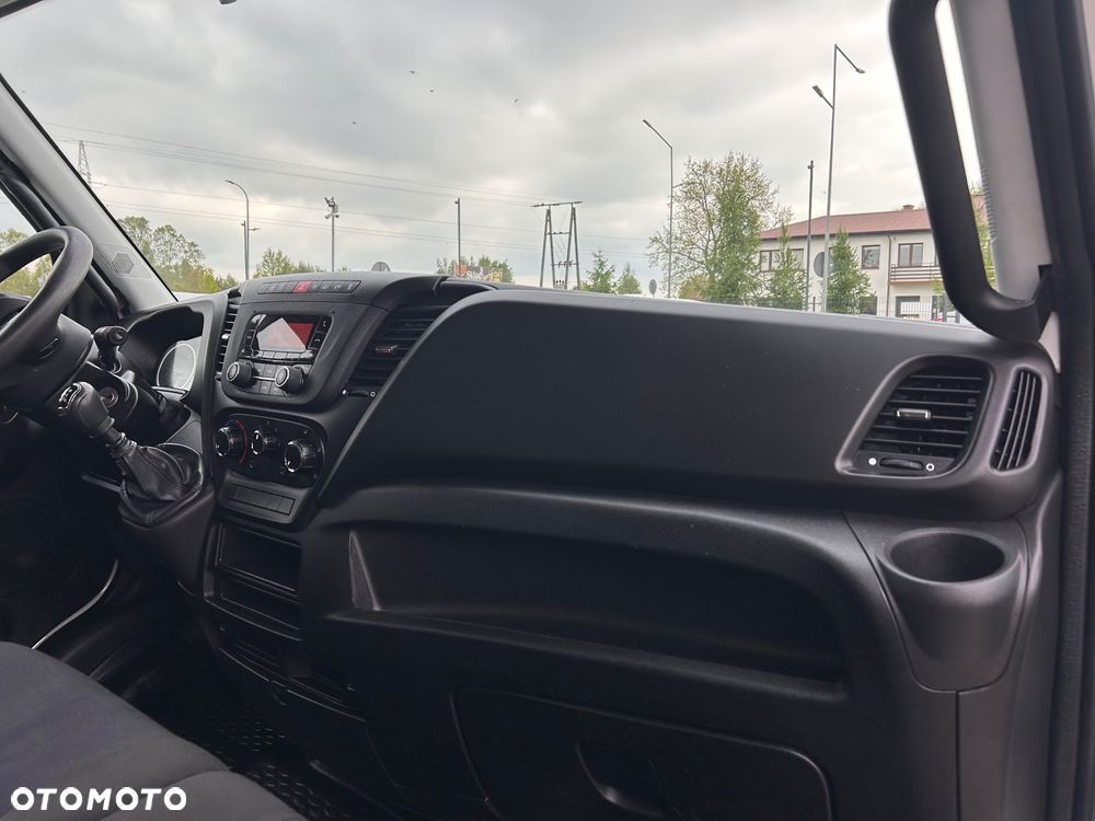 Iveco Daily - 32