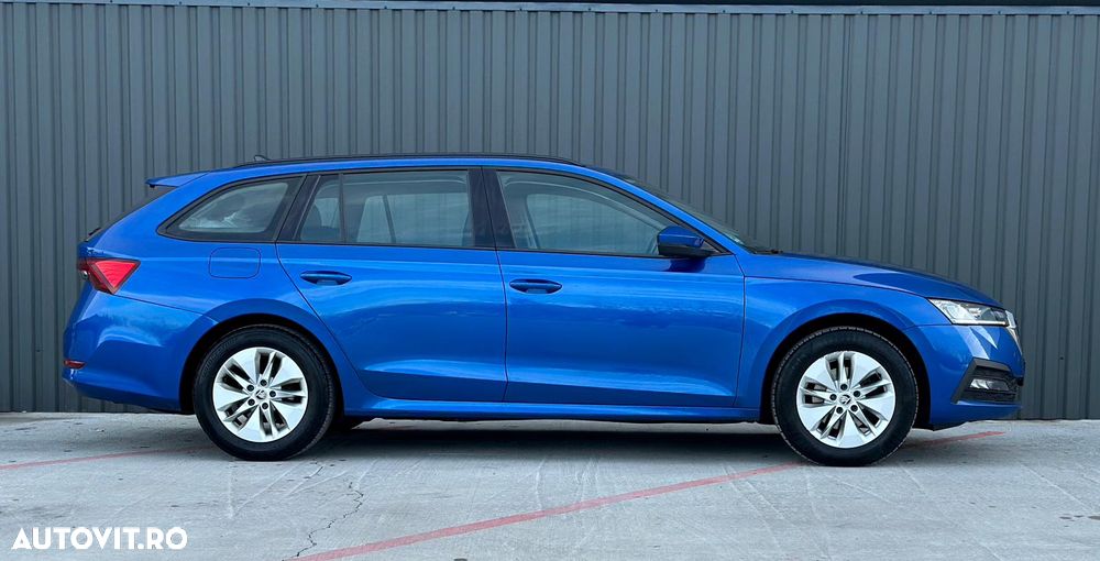 Skoda Octavia Combi 2.0 TDI Ambition - 28