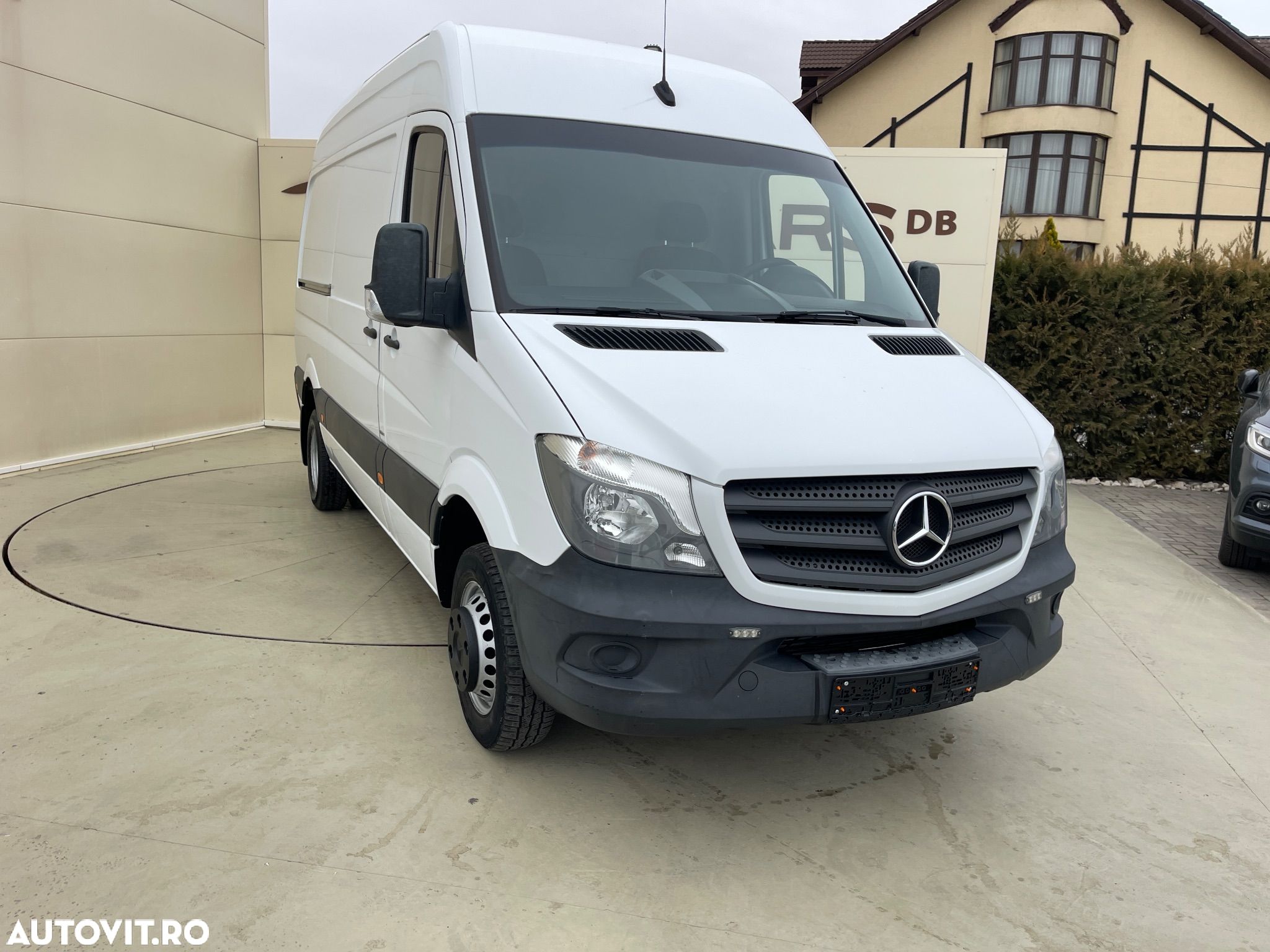 Mercedes-Benz Sprinter 516CDI MEDIU PUNTE DUBLA - 1