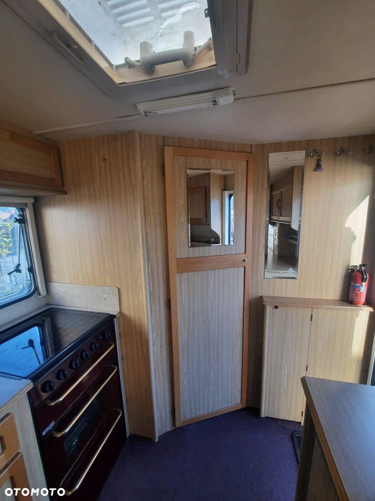 Elddis Knightsbriddge - 7