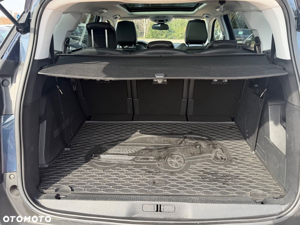 Peugeot 5008 2.0 HDi Allure 7os - 8
