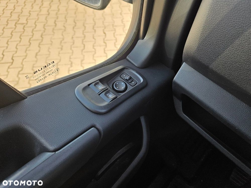 Renault Master L3H2 *109999zł Netto* Brygadówka 7 osób 2.3 dCi/136KM - 21