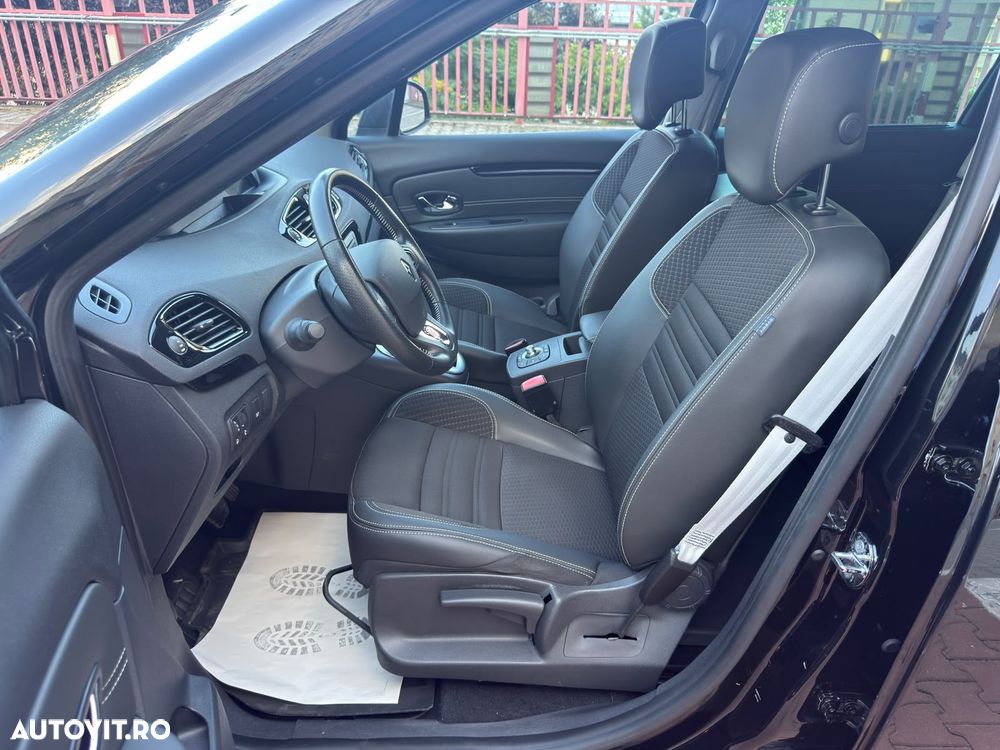 Renault Scenic - 13