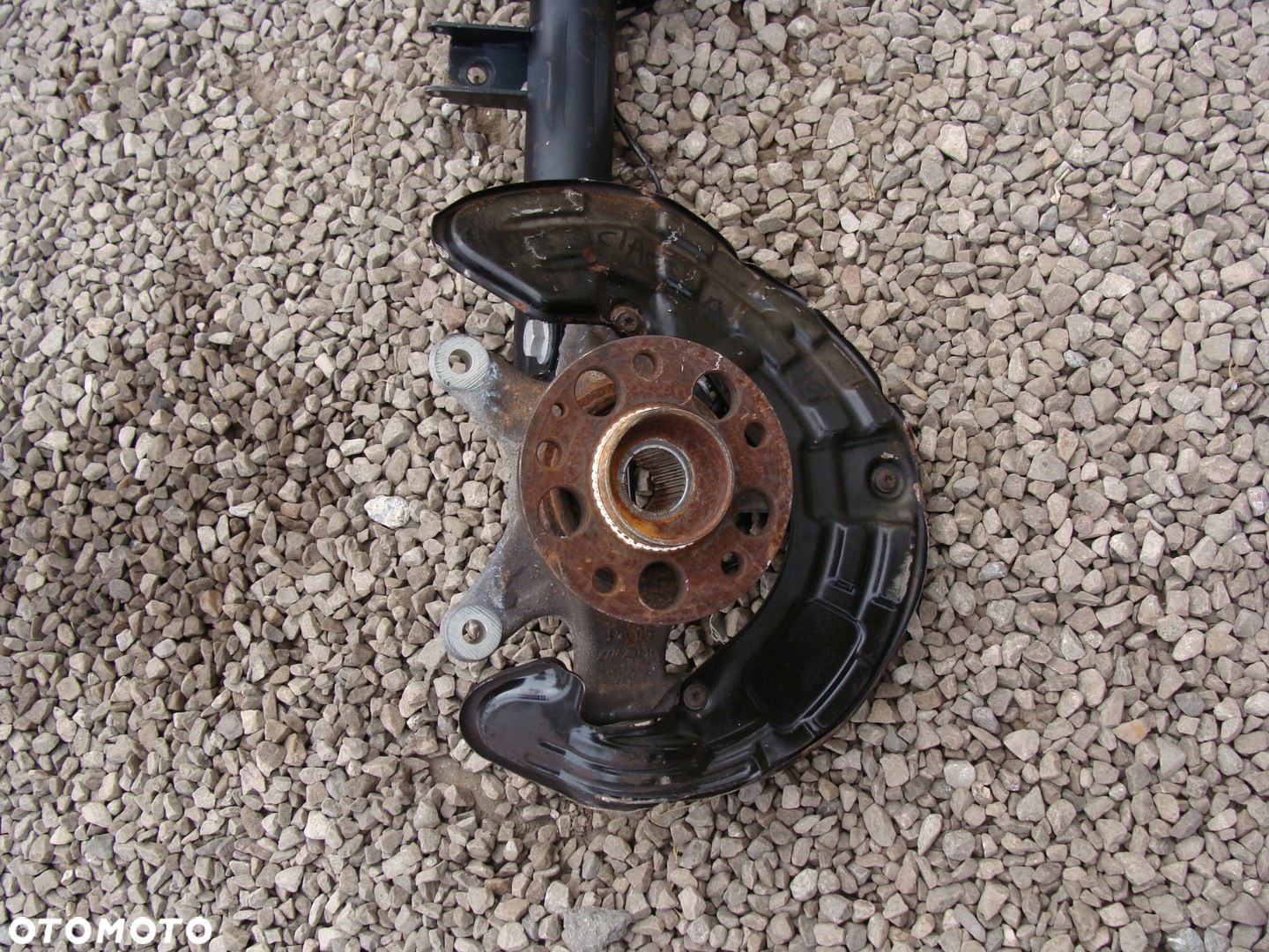 ZWROTNICA AMORTYZATOR LEWY MERCEDES A-KLASA W176 CLA A45 AMG A1763205938 - 2