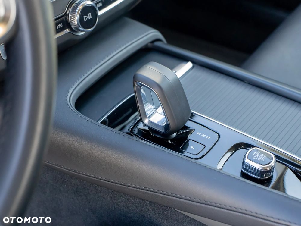 Volvo V90 B5 B Ultimate Bright - 19