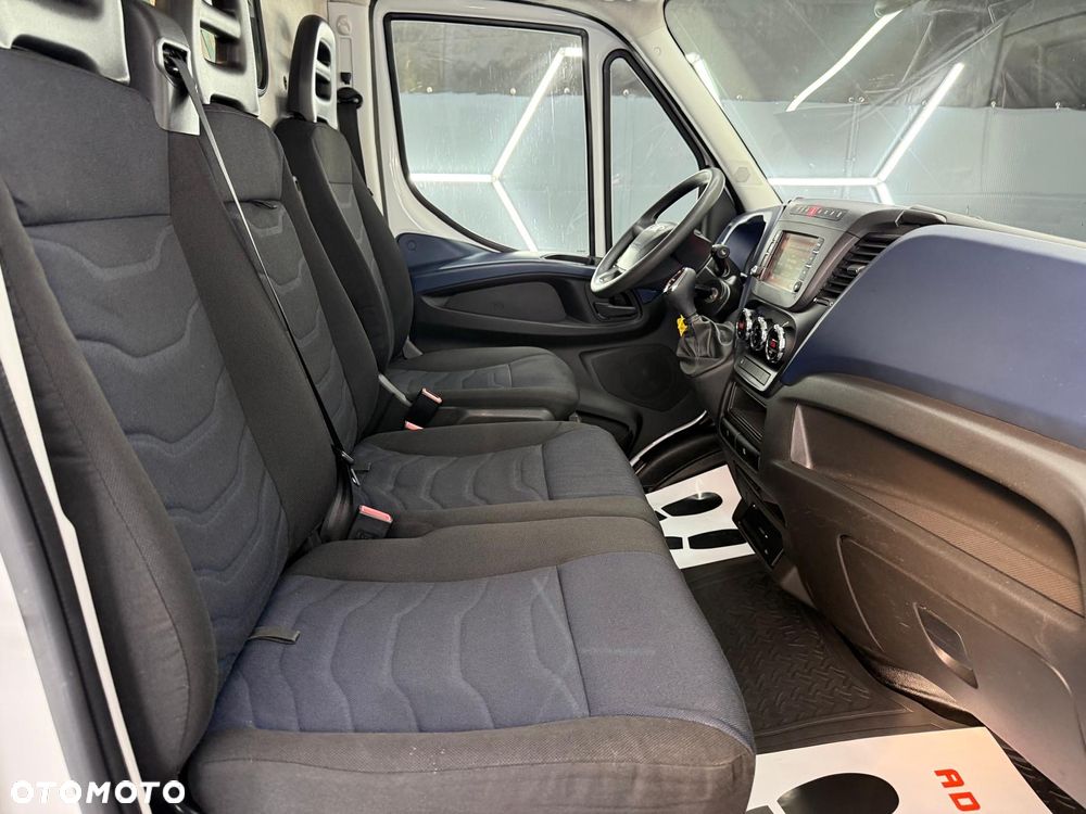 Iveco DAILY - 22