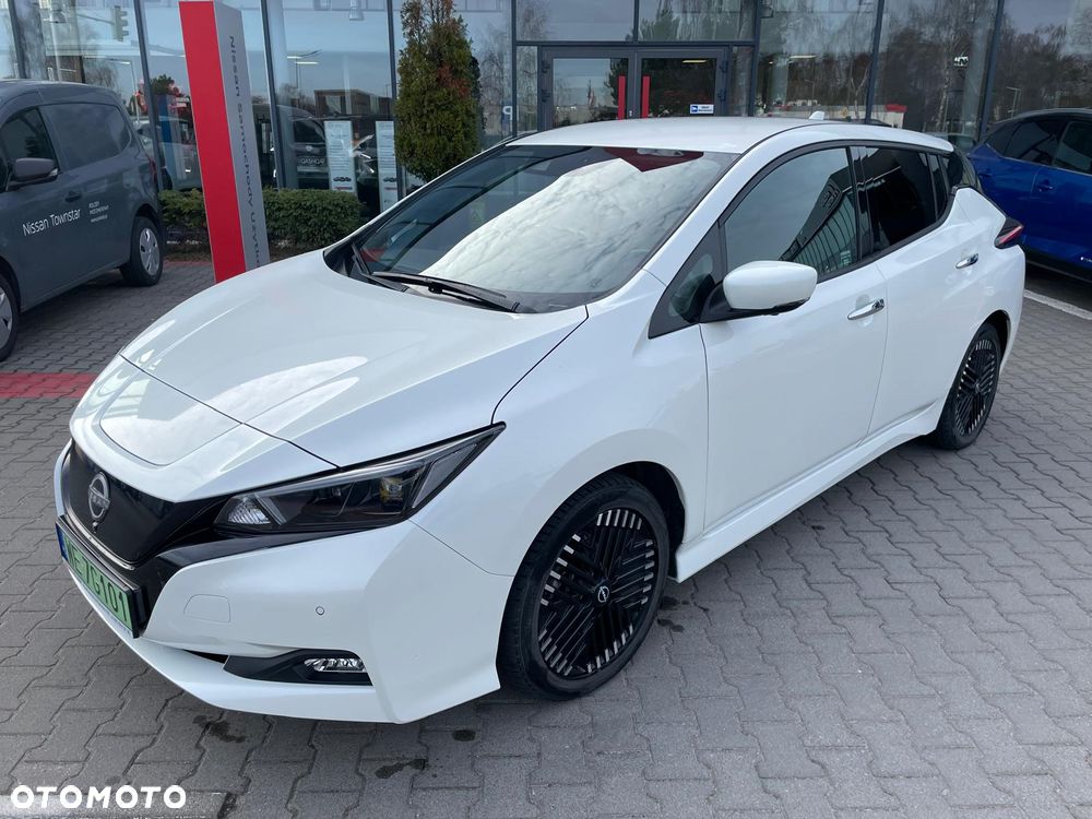 Nissan Leaf 40kWh N-Connecta - 1