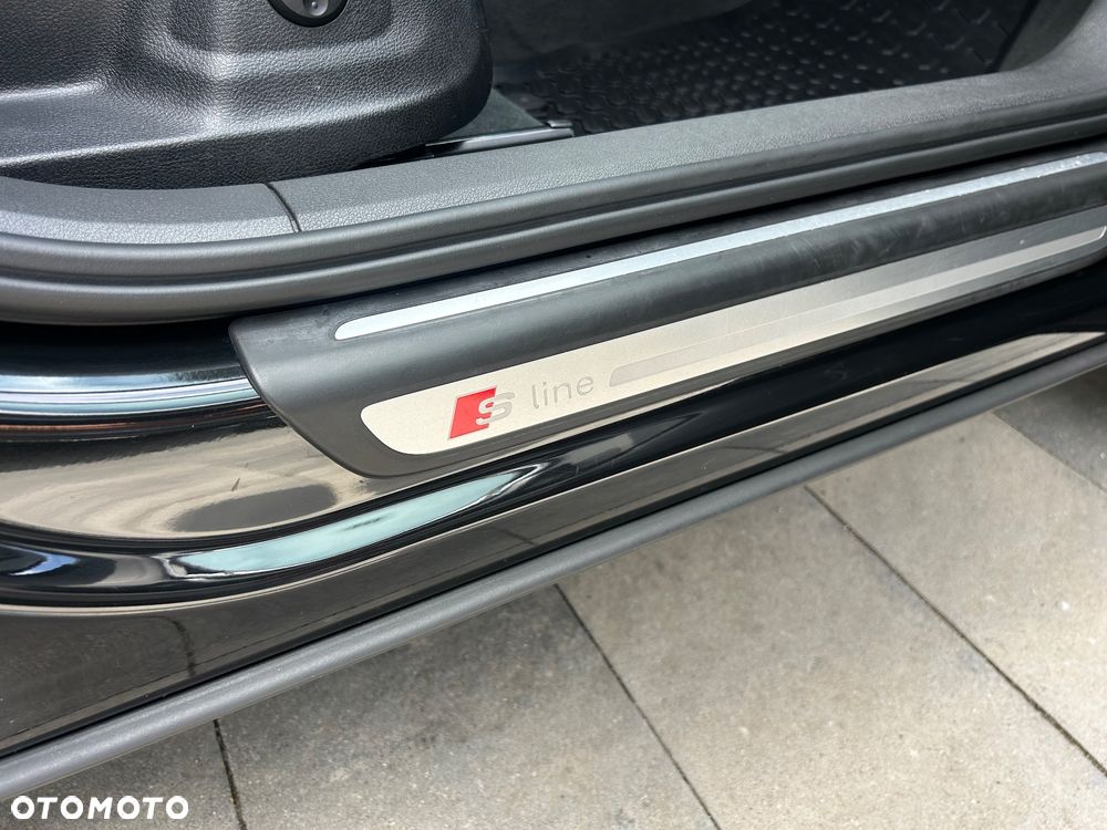 Audi Q3 1.4 TFSI Edycja Specjalna - 29