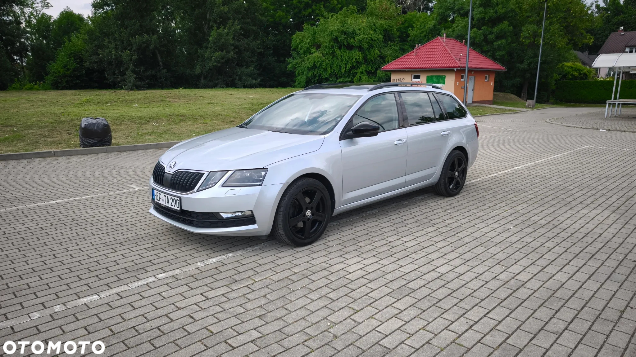 Skoda Octavia 2.0 TDI (Green tec) DSG Ambition - 2