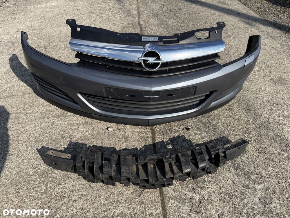 OPEL ASTRA H GTC ZDERZAK PRZÓD PRZEDNI GRILL ATRAPA BELKA ZDERZAKA Z163 - 1
