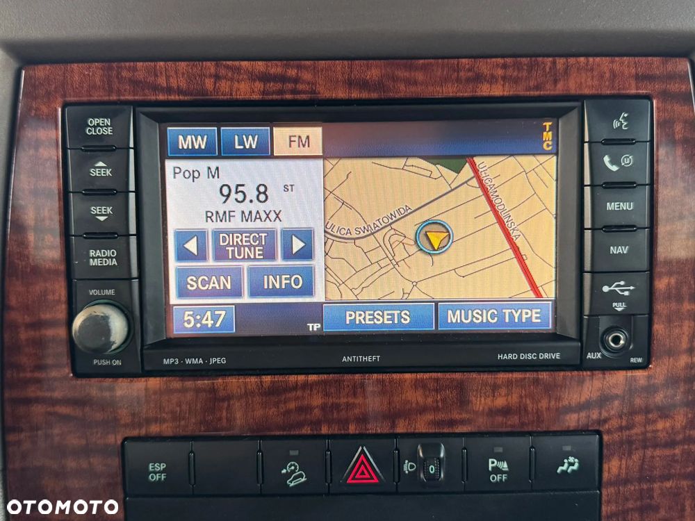 Jeep Commander 3.0 CRD Limited - 36