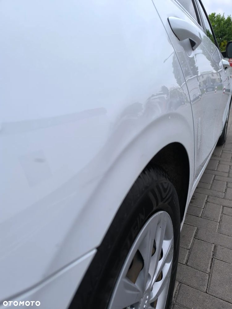 Kia Ceed 1.6 CRDi SCR L - 4