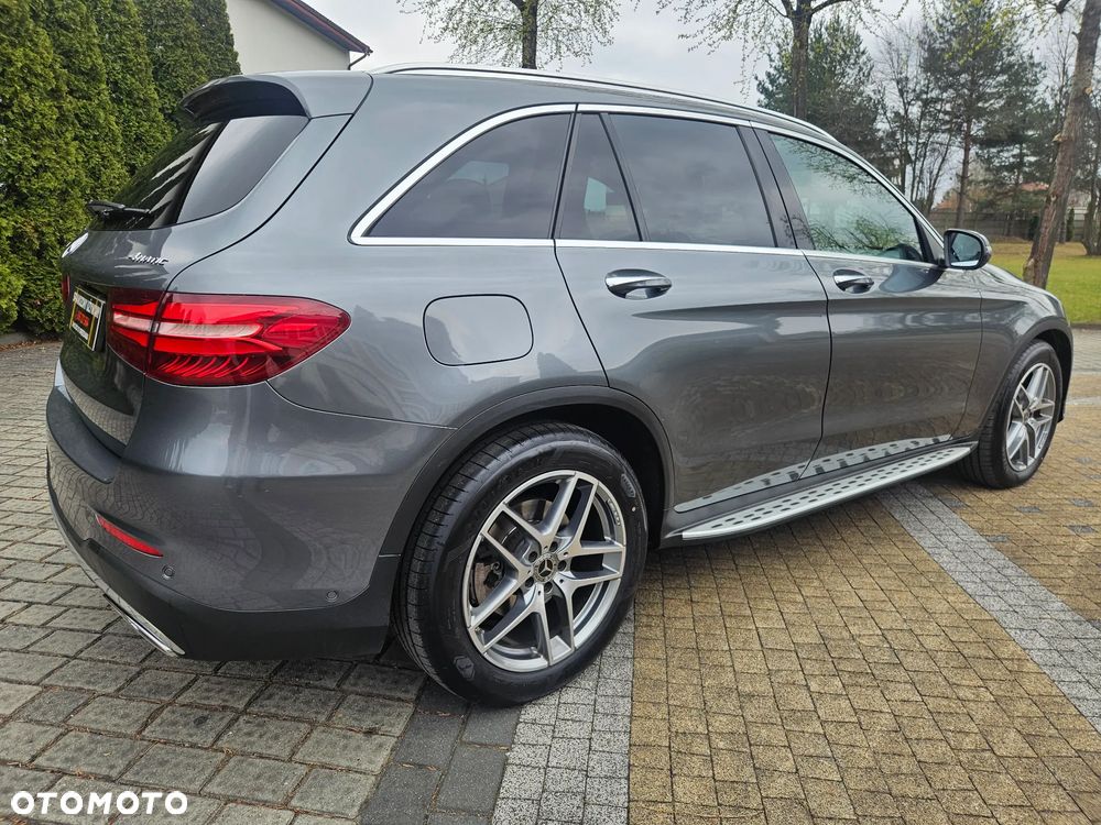 Mercedes-Benz GLC - 2