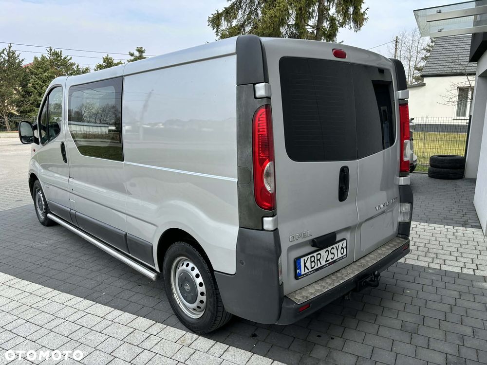 Opel Vivaro L2H1 2.9t - 14