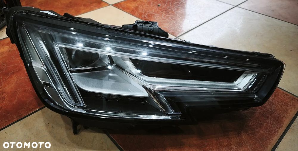 AUDI A4 B9 18r LAMPA FULL LED PRAWY PRZÓD PRZEDNIA TYC USA - 1