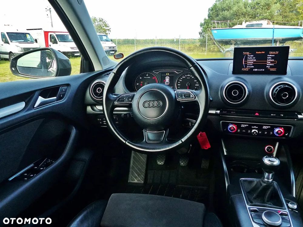 Audi A3 Sportback 2.0 TDI S line Sportpaket - 35
