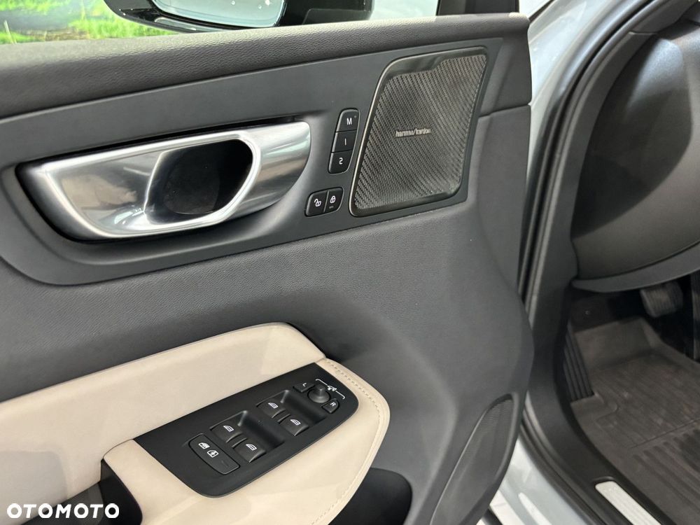 Volvo XC 60 - 11