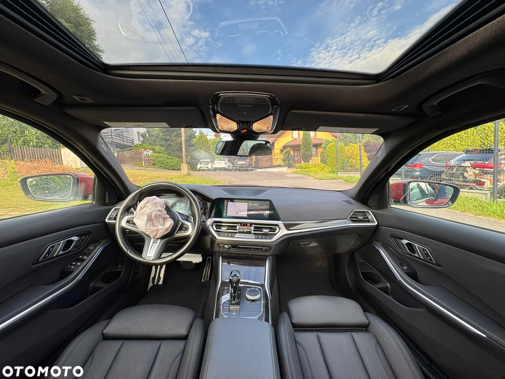 BMW Seria 3 330i M Sport - 8