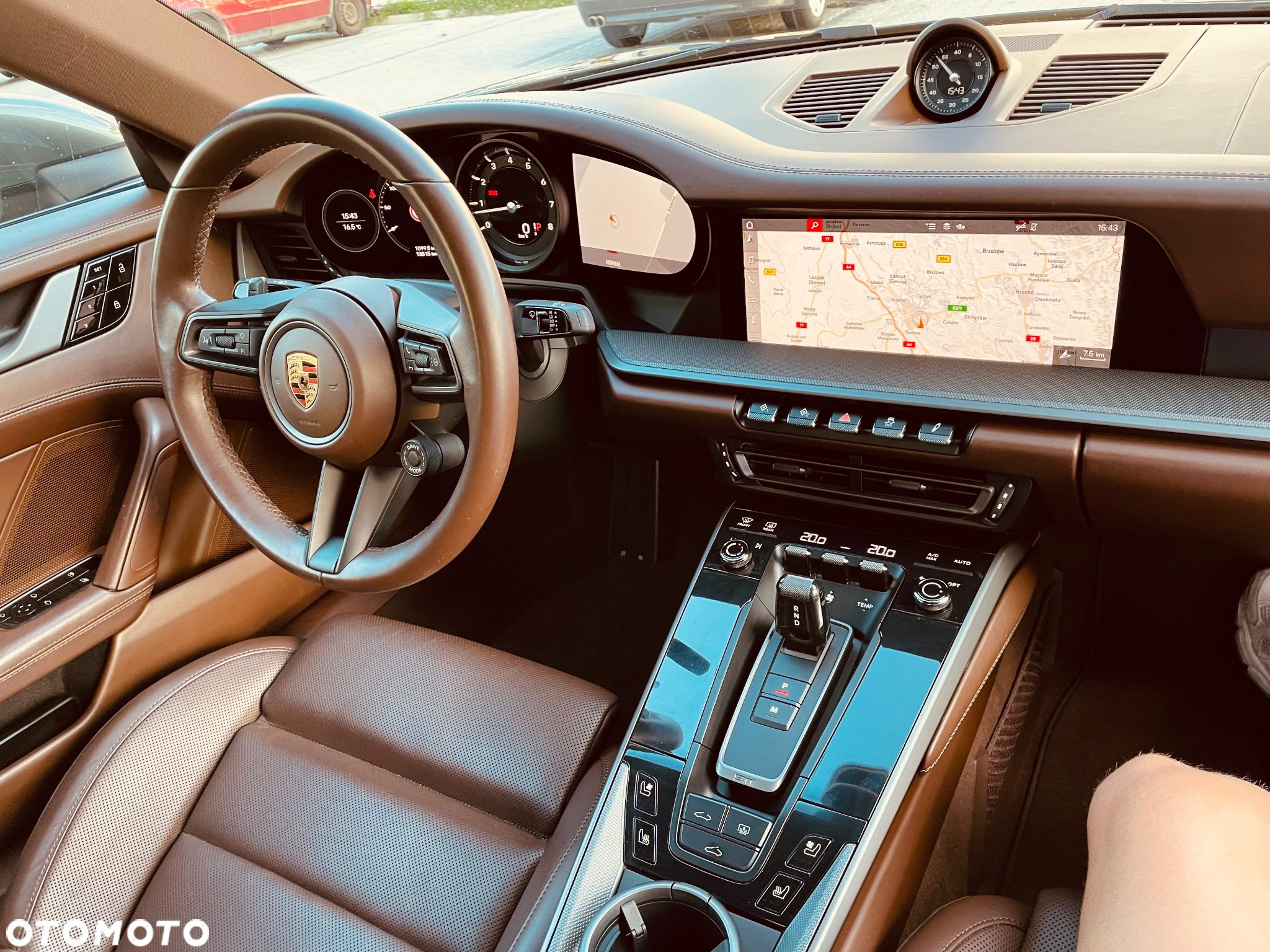Porsche 911 Carrera - 15