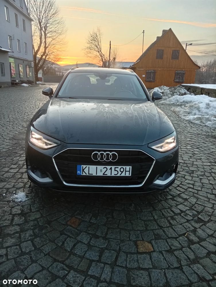Audi A4 Avant 30 TDI S tronic - 16