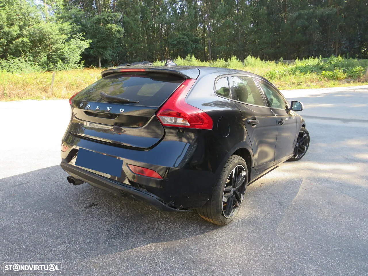 Volvo V40 1.3 D2 de 2016 - Peças Usadas (8547) - 4