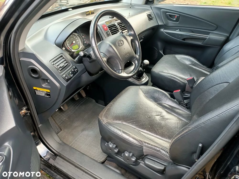 Hyundai Tucson 2.0 2WD FIFA World Cup - 16