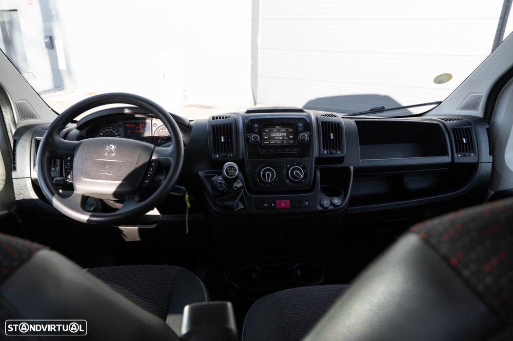 Peugeot Boxer 7 lugares - 11