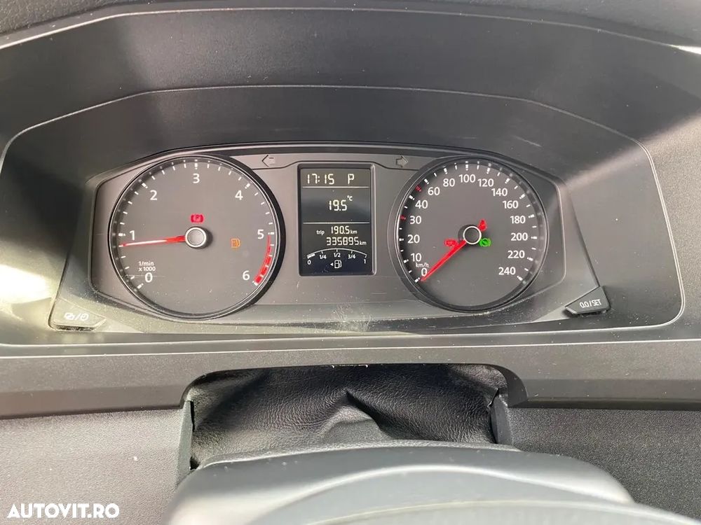 Volkswagen Transporter - 6