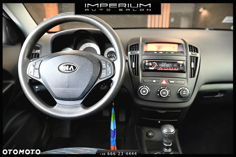 Kia Ceed Cee'd 1.4 Comfort - 22