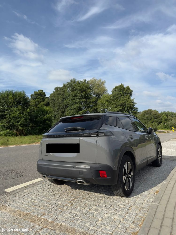 Peugeot 2008 1.2 PureTech Allure EAT8 - 22