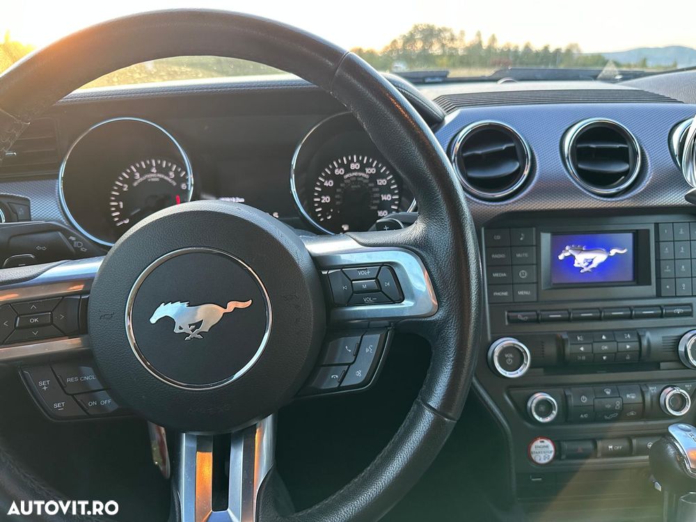 Ford Mustang 2.3 EcoBoost Aut. - 5
