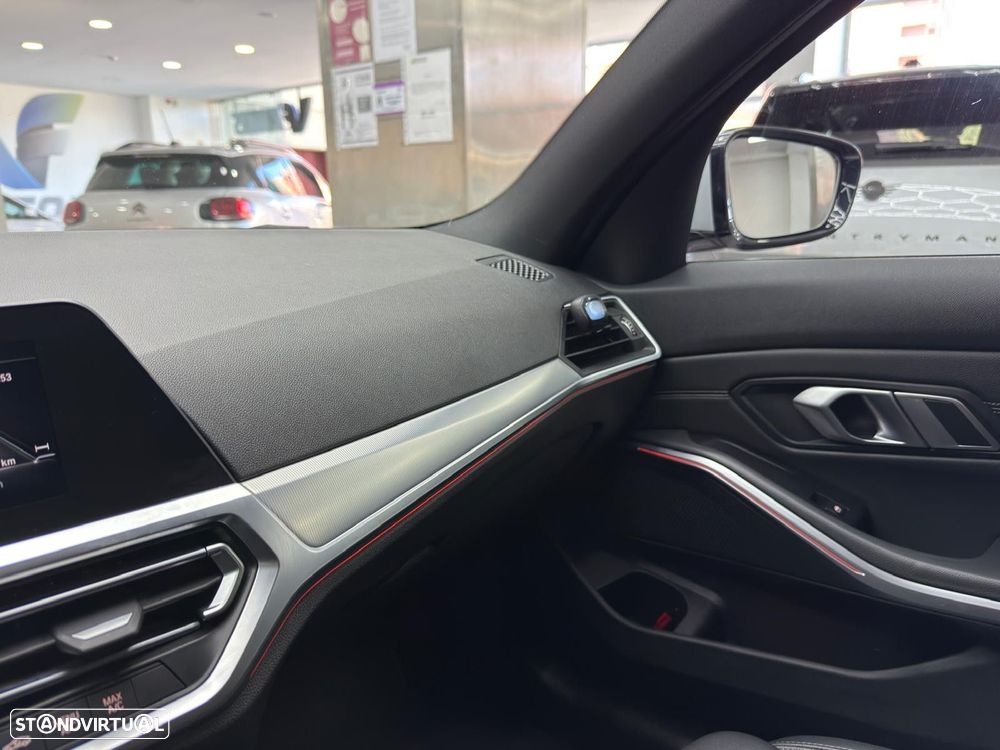 BMW 318 d Line Sport Auto - 34