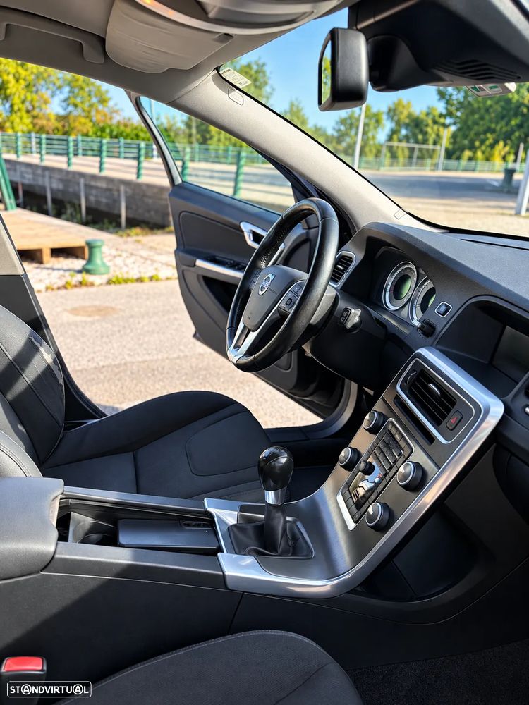 Volvo V60 - 9