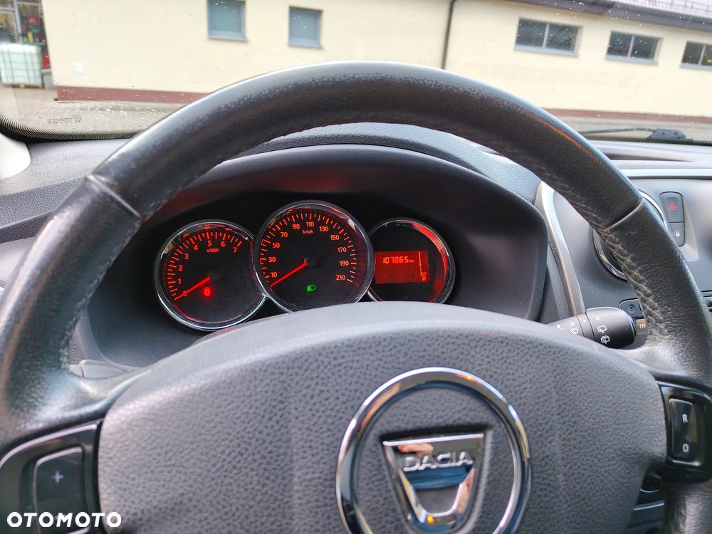 Dacia Sandero - 7