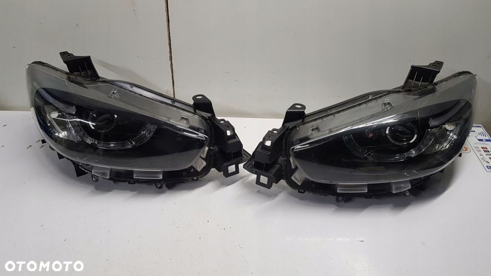 lampa przód Mazda CX-5 LIFT LED - 1
