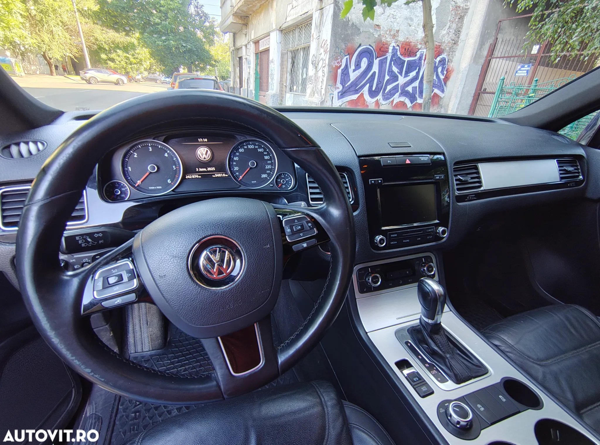 Volkswagen Touareg 3.0 V6 TDI BMT - 5