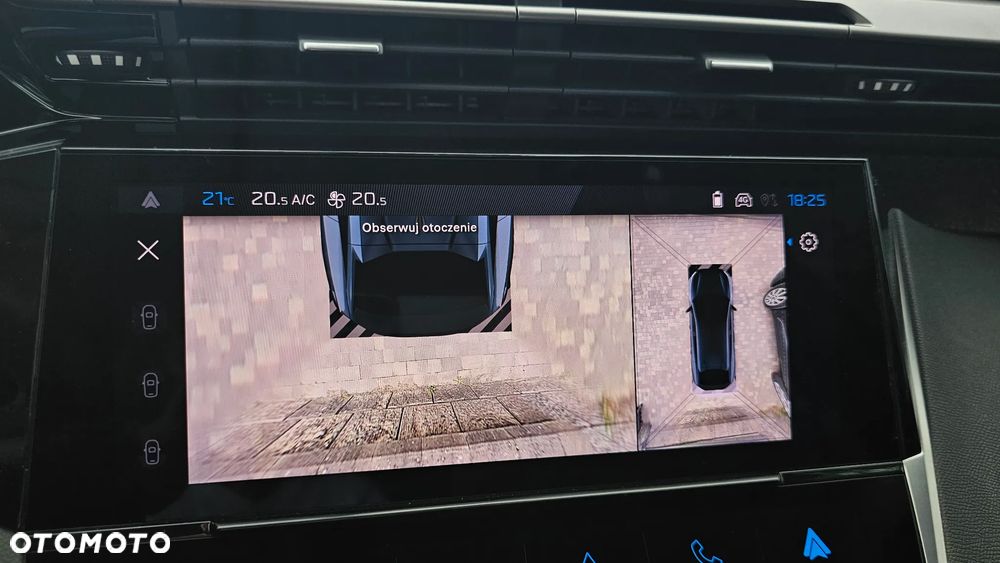 Peugeot 408 1.6 Plug-In Hybrid 180 Allure EAT8 - 14