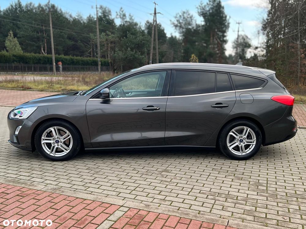 Ford Focus 1.5 EcoBlue STart-Stopp-System TITANIUM - 6